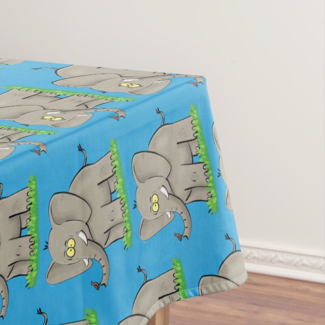 Nappe Un joli éléphant drôle avec un oiseau sur le tronc (In Situ)