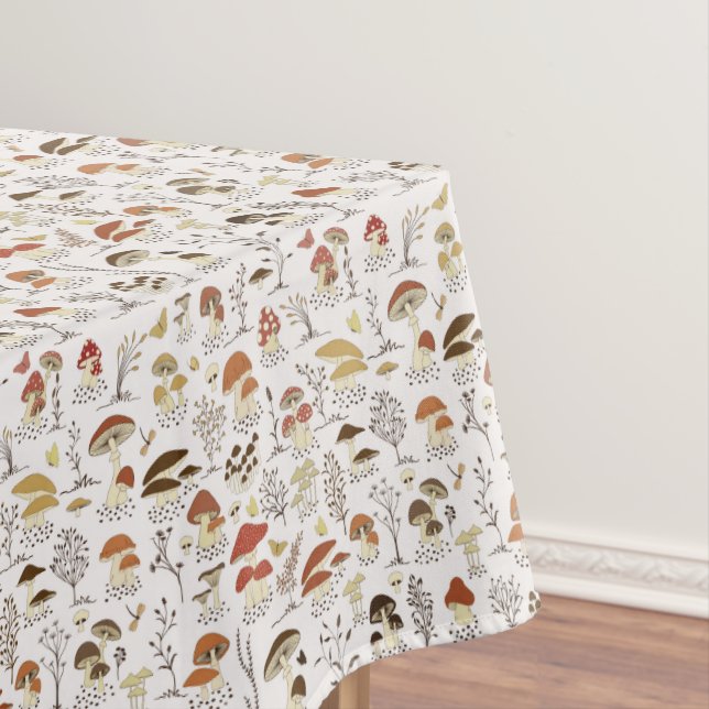Nappe Whimsical Woodland Champhrooms Motif (In Situ)