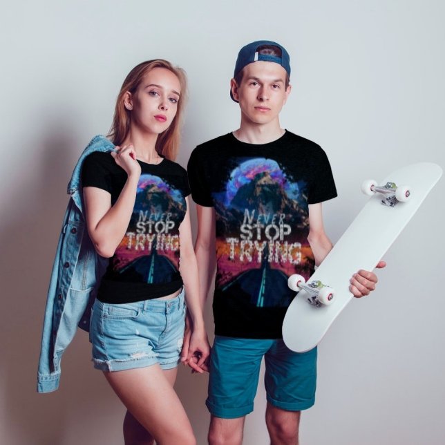 N'arrêtez jamais d'essayer le T-shirt noir moderne (Créateur téléchargé)