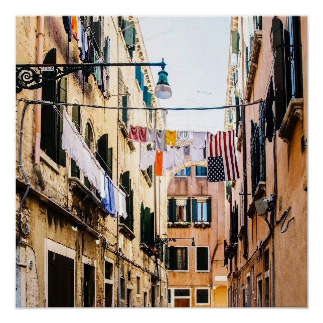Narrow street in Venice Poster (Front)