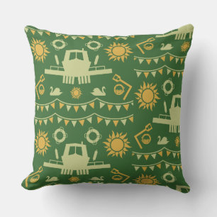 Narrowboat Decor And Gifts Throw Pillow