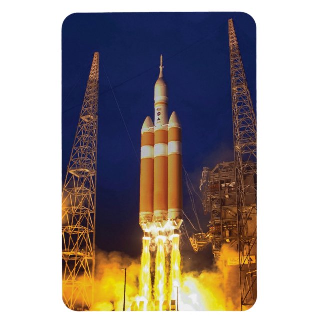 NASA Orion Spacecraft Rocket Launch Magnet (Vertical)