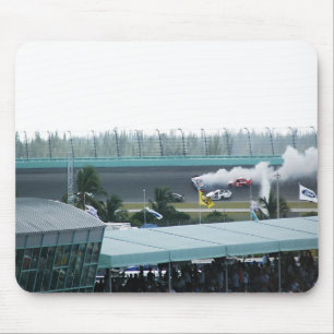 Nascar crash Mouse pad