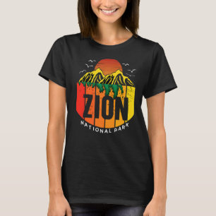 National Park Souvenir Utah Zion Hiking Nature Cam T-Shirt