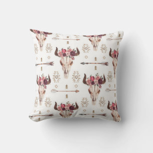 Native bull skul and arrows tribal seamless patter throw pillow