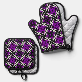 Native Sacred Winds in Purple Oven Mitt & Pot Holder Set