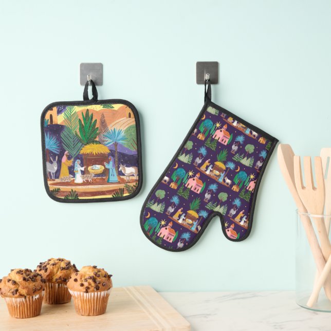 Nativity Scene Hand drawn Christmas Oven Mitt & Pot Holder Set (Insitu(Hanging))