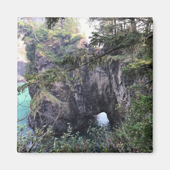 Natural Bridge, Thunder Rock Cove, Oregon Magnet (Front)