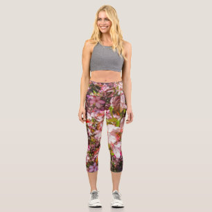 Nature blooms Heart in flowers Gentle blooms Capri Leggings