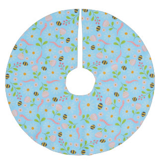 Nature inspired blooms and critters brushed polyester tree skirt