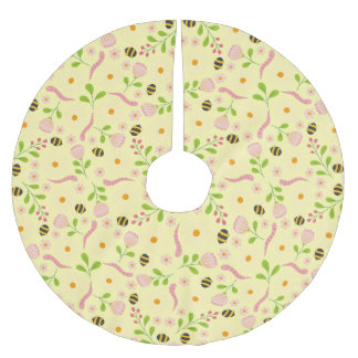 Nature inspired blooms and critters brushed polyester tree skirt
