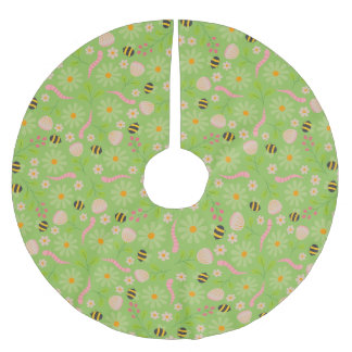 Nature inspired blooms and critters brushed polyester tree skirt