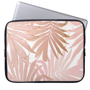 Nature seamless pattern. Hand drawn abstract tropi Laptop Sleeve