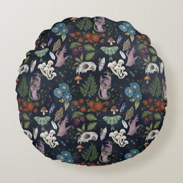 Nature Witch Round Pillow (Front)