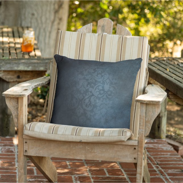 Nautical  outdoor pillow (Chair)