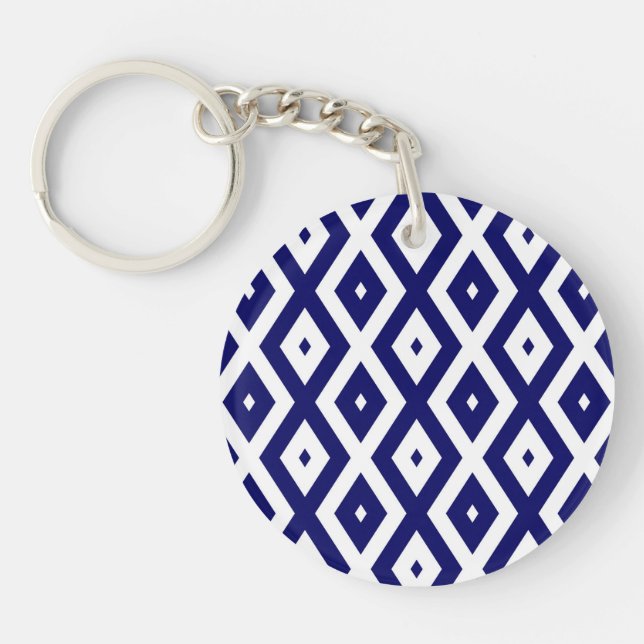 Navy blue and white diamond pattern keychain (Front)