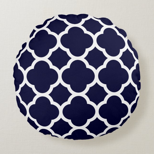 Navy Blue and White Quatrefoil Pattern Round Pillow (Front)