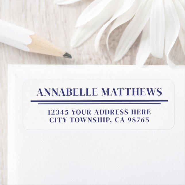 Navy Blue Minimalist Return Address (En situation)