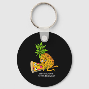 Ne Belongs On Zza Lover Funny Food Pun  Keychain