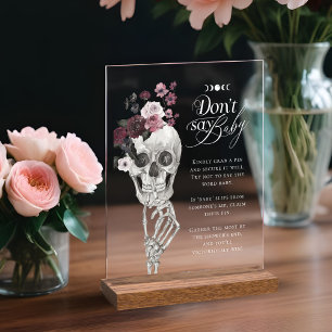 Ne dites pas bébé gothique Baby shower crâne flora