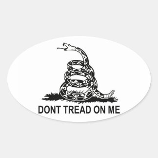 NE MARCHE PAS SUR MOI Gadsden Drapeau OVAL STICKER