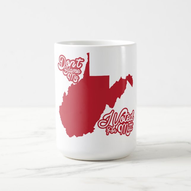 Ne me blâmez pas, j'a voté pour la tasse de Mitt (Centre)