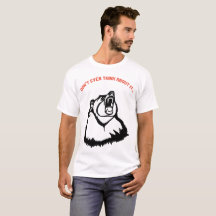 Ne pensez pas même cela le T-shirt grisâtre fâché