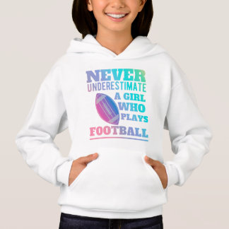 Ne sous-estimez jamais une fille qui joue au footb