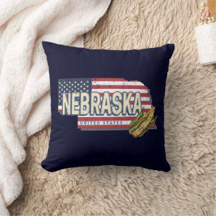 Nebraska United States Retro State Map Vintage USA Throw Pillow