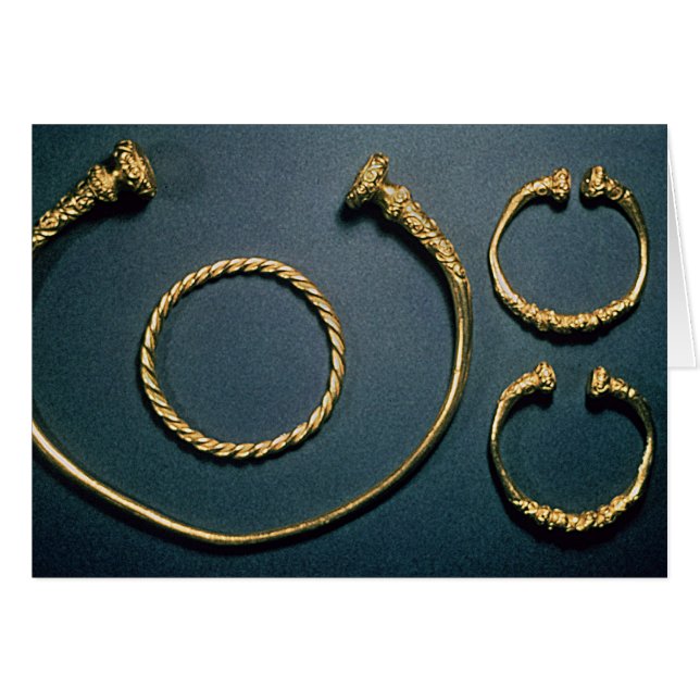 Necklet and bracelets from Waldalgesheim (Front Horizontal)