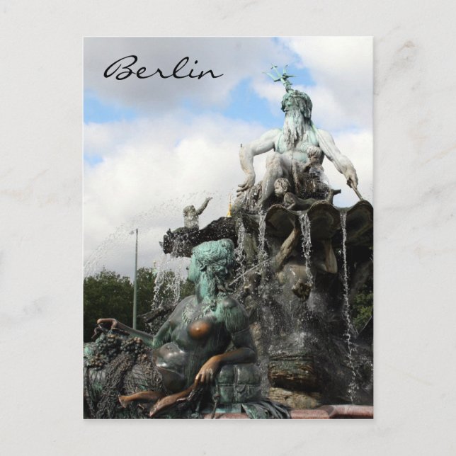 neptunbrunnen fountain postcard (Front)