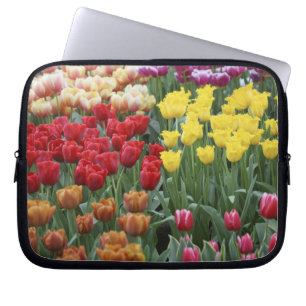 Netherlands, Keukenhoff Gardens, tulips. Laptop Sleeve