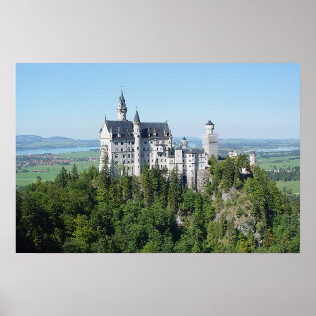 Neuschwanstein: The Fairy-tale Castle Poster (Front)
