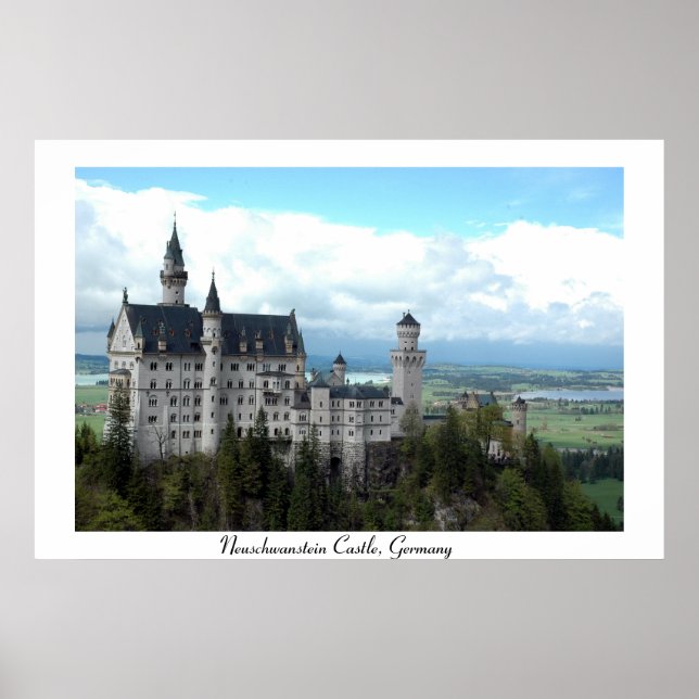Neuschwanstien Castle in Bavaria Poster (Front)