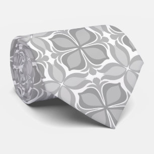 Neutral geolmetrical tiles tie