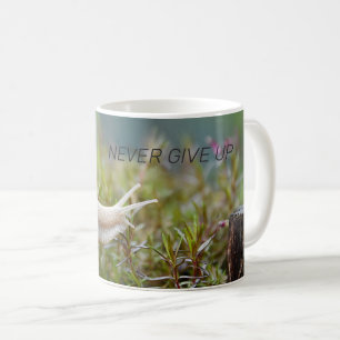 NEVER GIVE UP - snail edition Coffee Mug