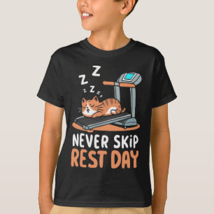 Never Skip Rest Day Funny Bodybuilding Cat Workout T-Shirt