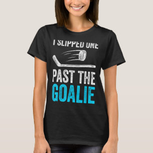 New First Time Dad to Be Hockey Daddy T-Shirt