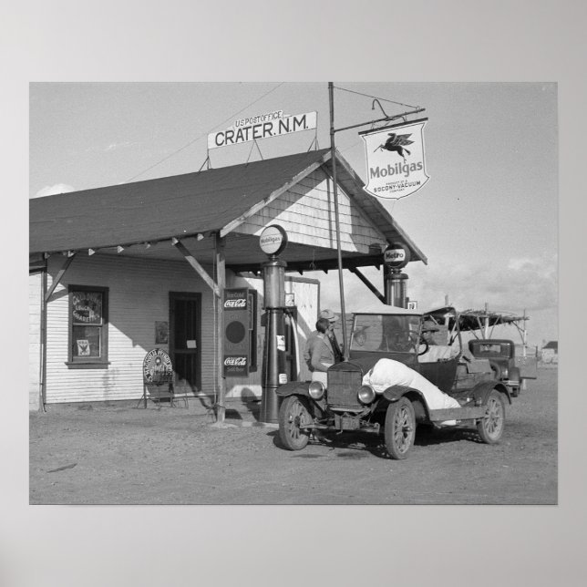 New Mexico Filling Station, 1936. Vintage Photo Poster (Front)