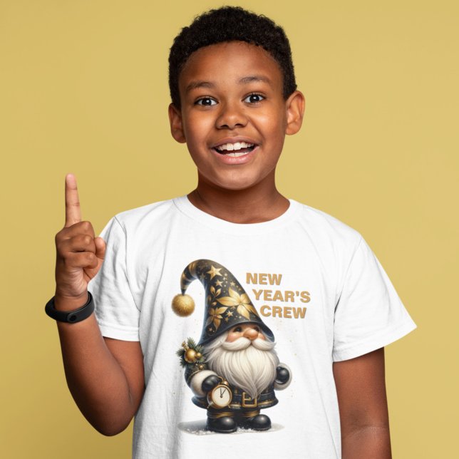 New Year’s Crew New Years Gnome T-Shirt (Creator Uploaded)