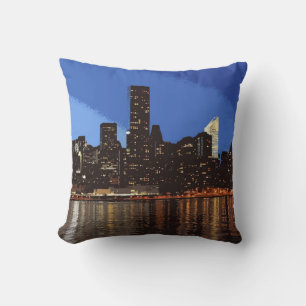 New York 001 Throw Pillow