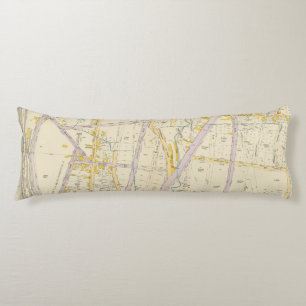 New York 10 Body Pillow