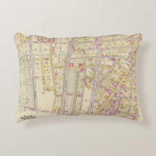 New York 32 Decorative Pillow