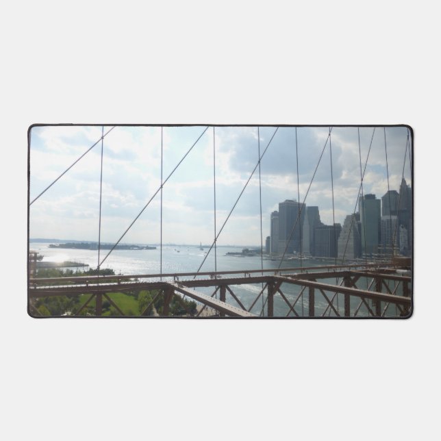 New York, Brooklyn Bridge Desk Mat (Front)