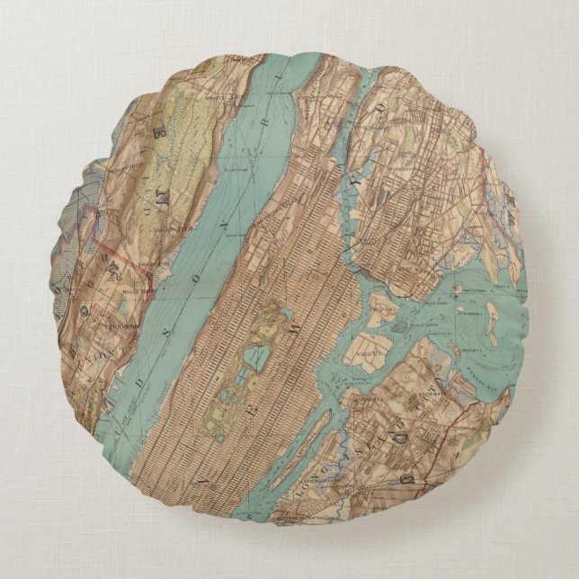 New York City, New York Round Pillow (Front)