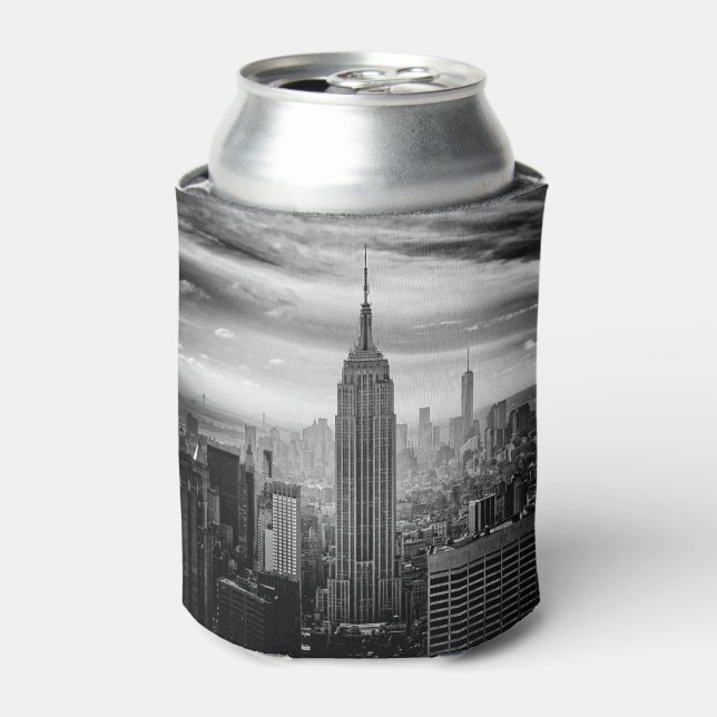 New York City skyline black and white Can Cooler (Can Front)