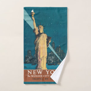 New York City Vintage Travel Liberty Skyline Bath Towel Set