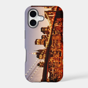 New York cityscape with bridge over river