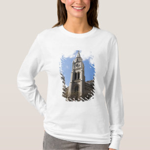 New York, NY, USA - The entrance to a T-Shirt