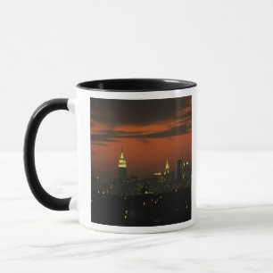 New York, USA. Skyline of uptown Manhattan 2 Mug